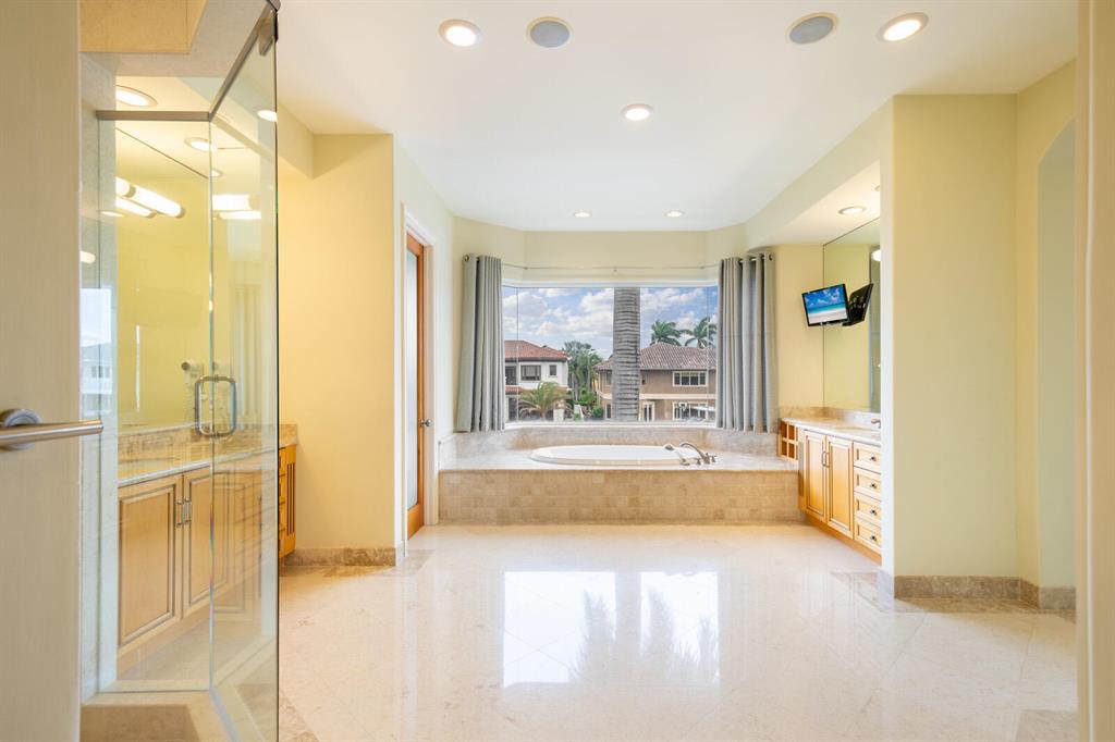 Venetian Isles - Residential