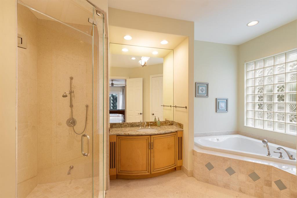 Venetian Isles - Residential