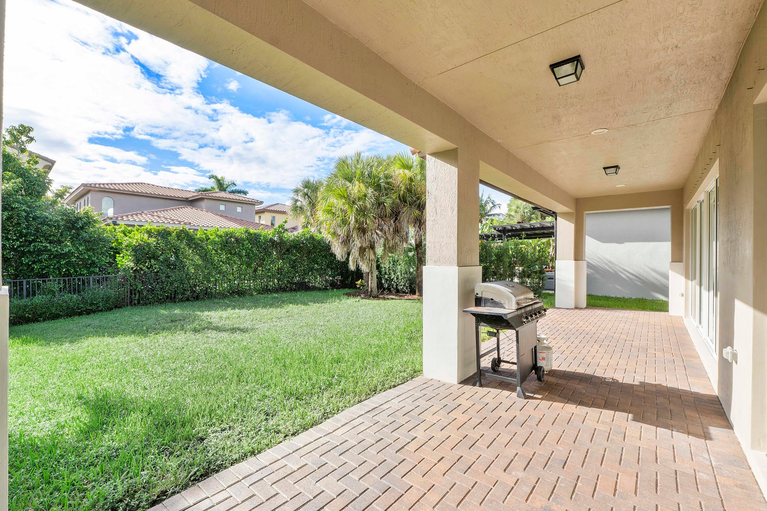 8031 NW 125TH Terrace