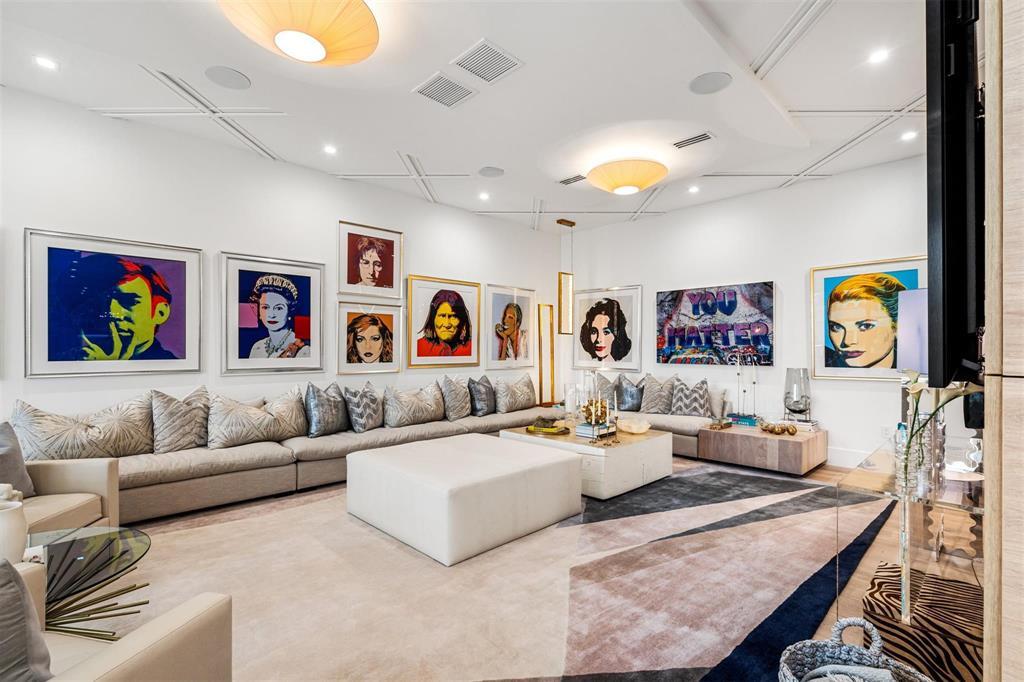 ISLA BAHIA - Residential