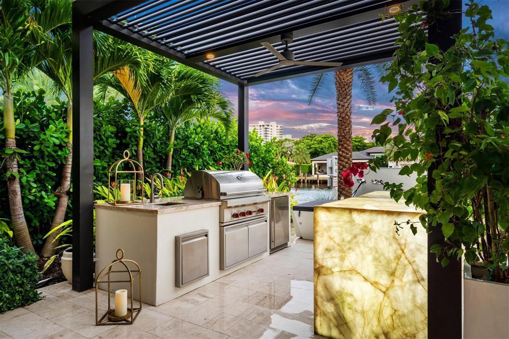 ISLA BAHIA - Residential