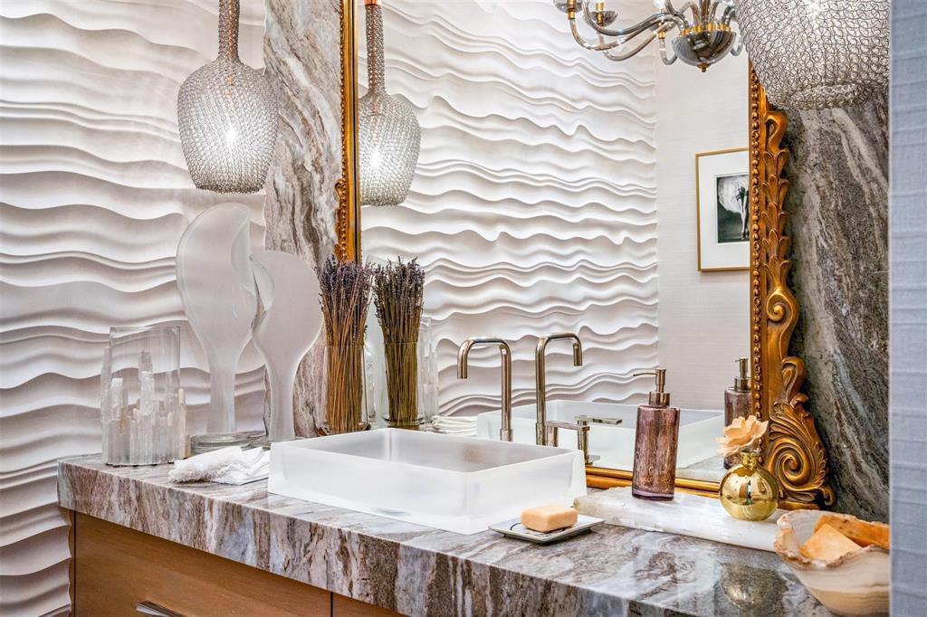 ISLA BAHIA - Residential