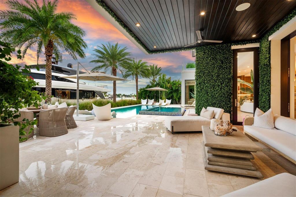 ISLA BAHIA - Residential