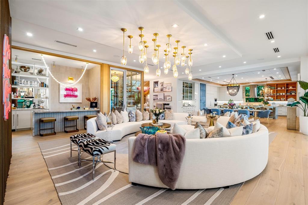 ISLA BAHIA - Residential