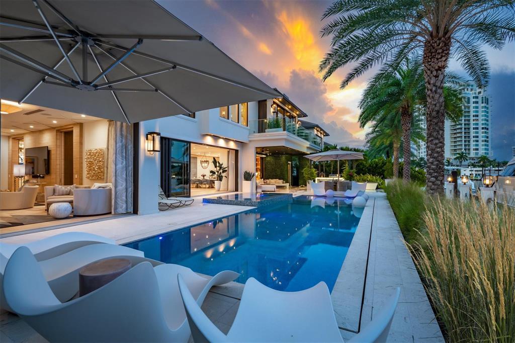 ISLA BAHIA - Residential