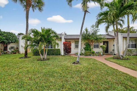 113 Lake Olive Drive 113 West Palm Beach FL 33411