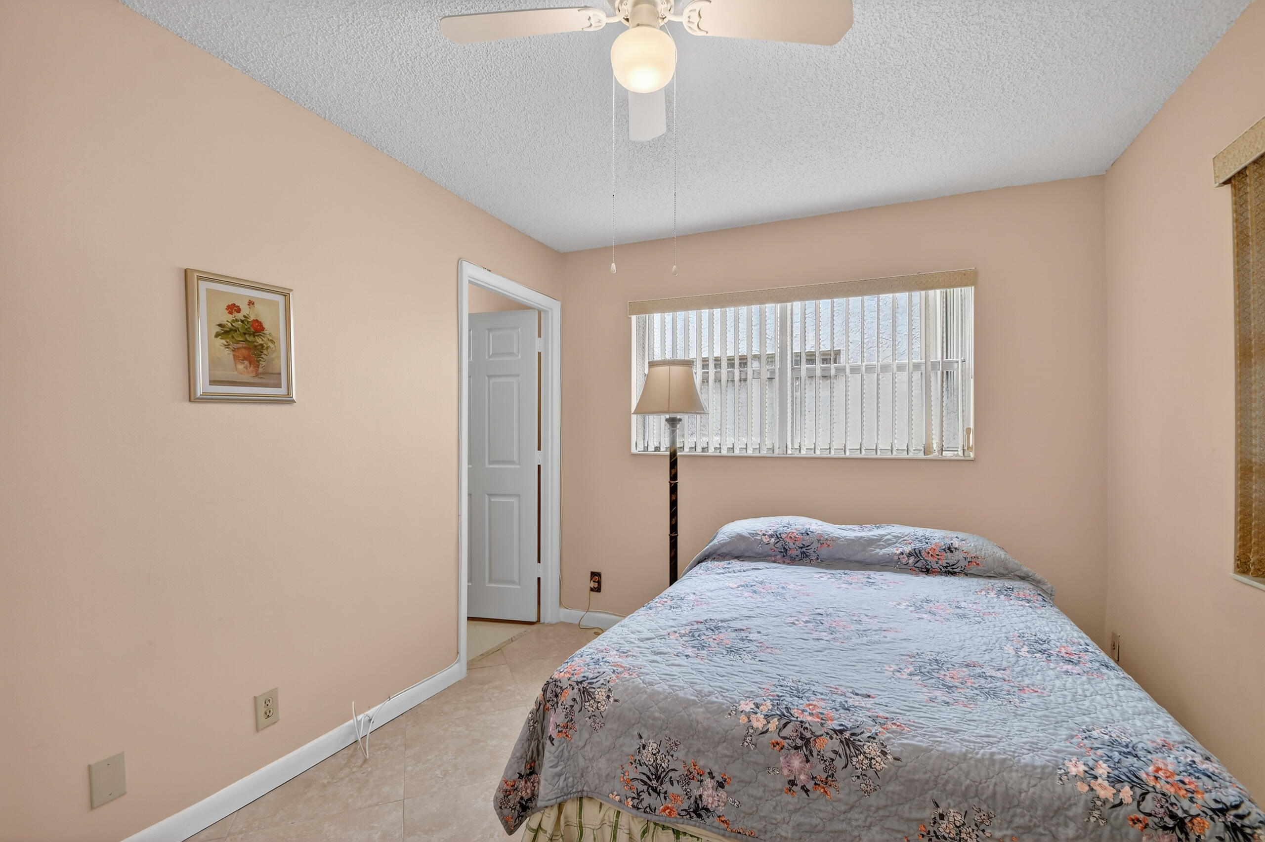 GOLDEN LAKES VILLAGE CONDO G - Residential