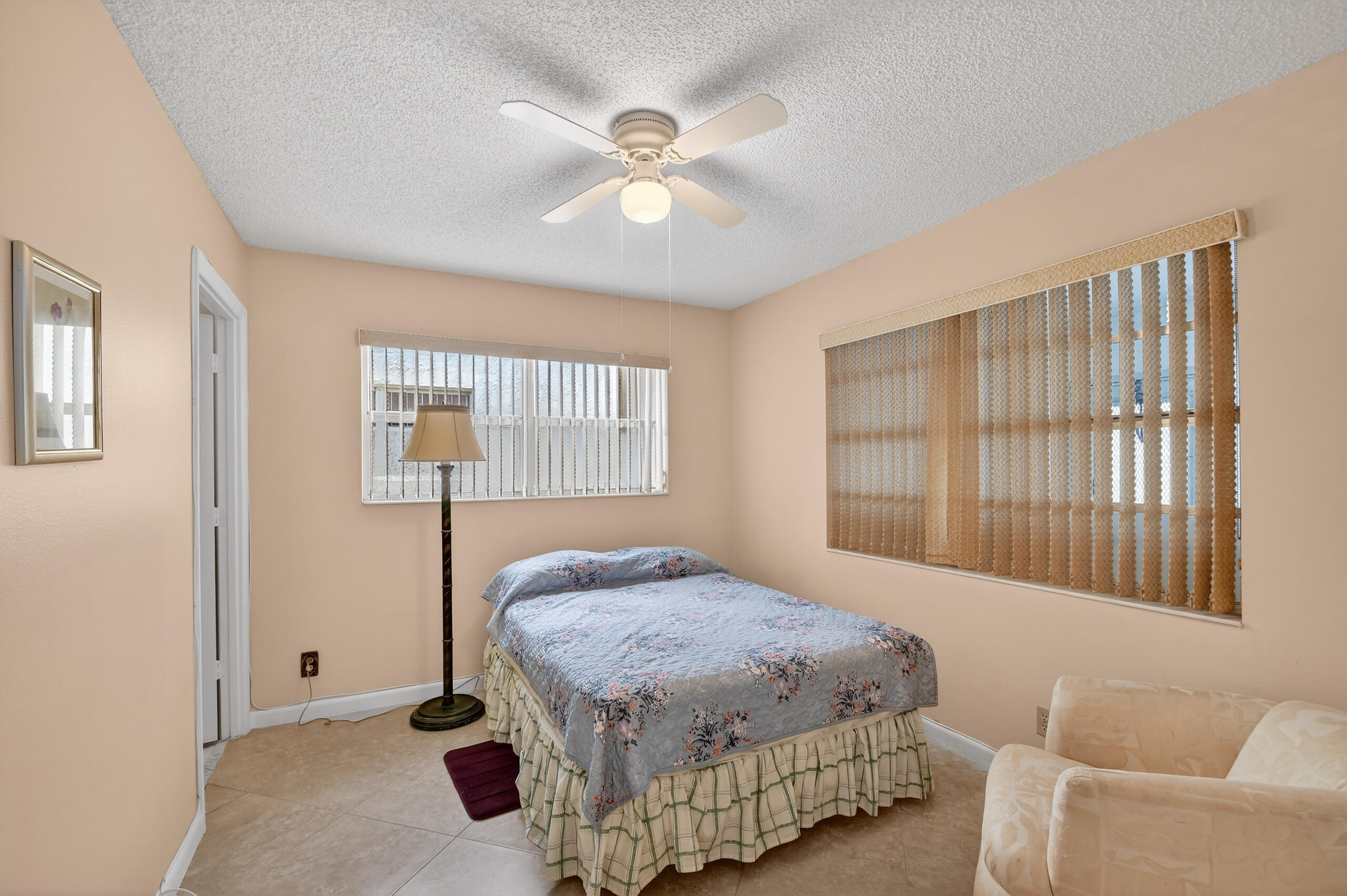 GOLDEN LAKES VILLAGE CONDO G - Residential