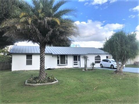 A home in Port Saint Lucie