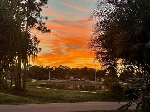 A home in Port Saint Lucie