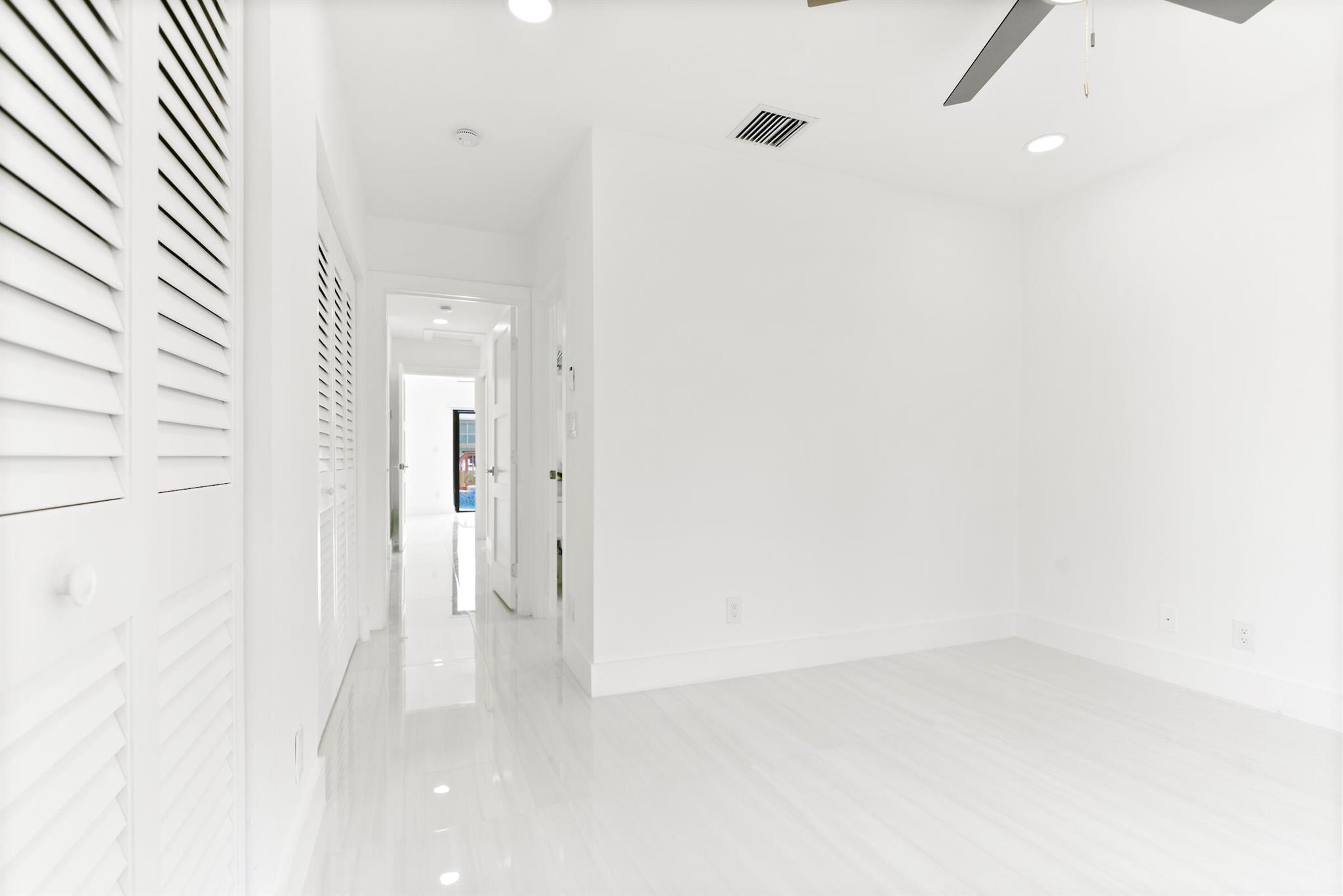 Harbour East - Residential