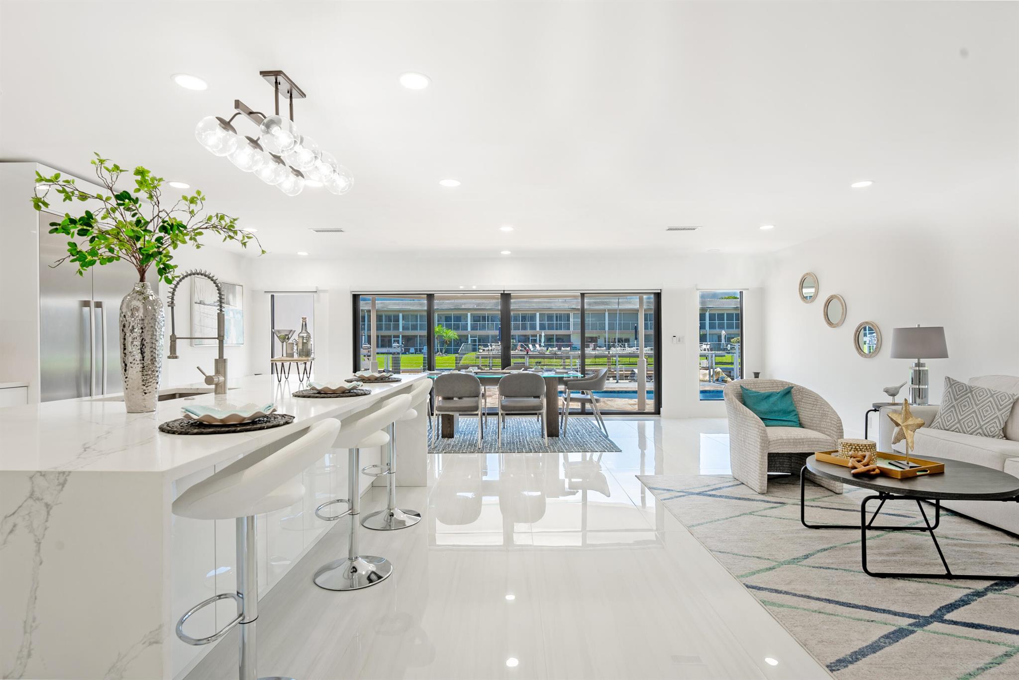 Harbour East - Residential