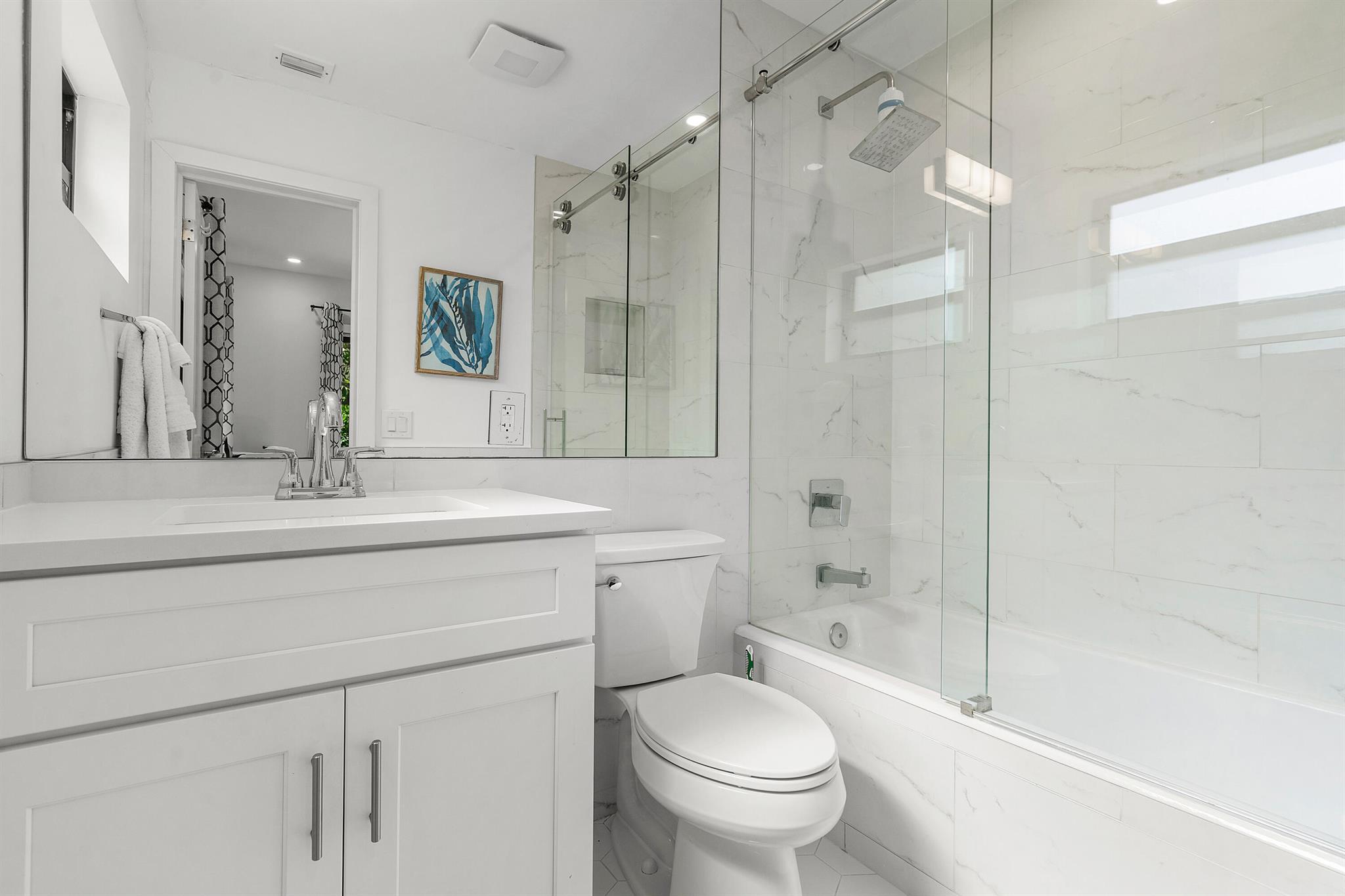 SHORE VIEW - Residential Lease