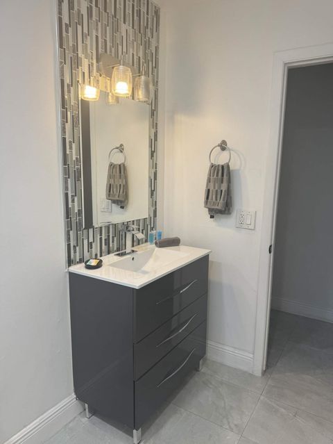 Tiny photo for 5424 Garfield Street, Hollywood, FL 33021 (MLS # B26049650)