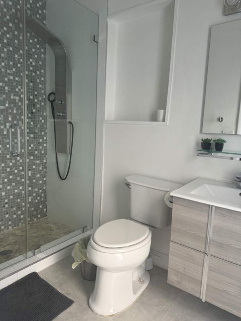 Tiny photo for 5424 Garfield Street, Hollywood, FL 33021 (MLS # B26049650)