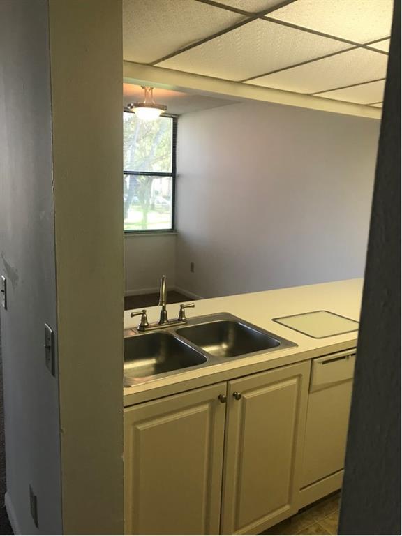 Jacaranda Club - Residential Lease