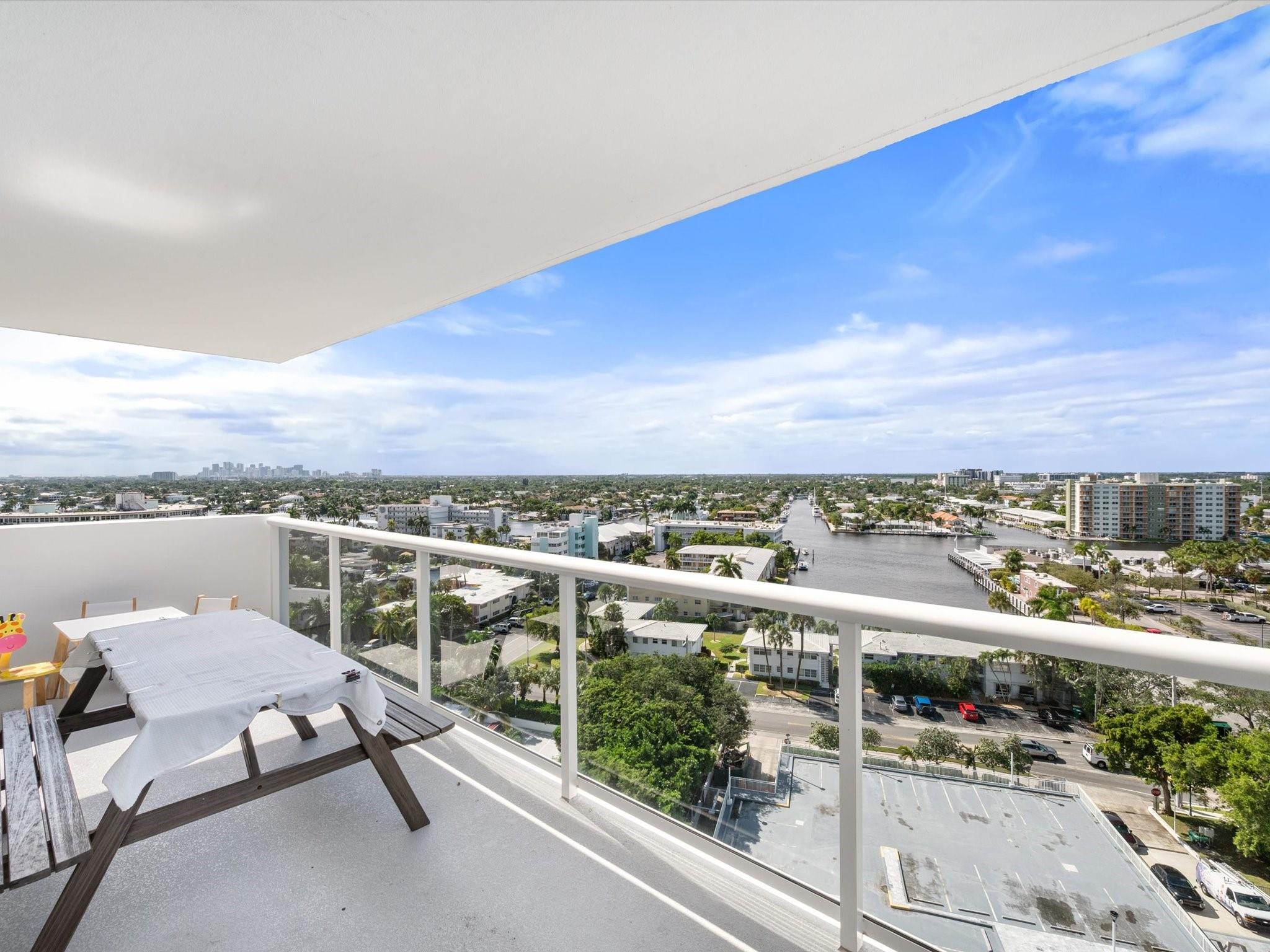 VANTAGE VIEW - Residential