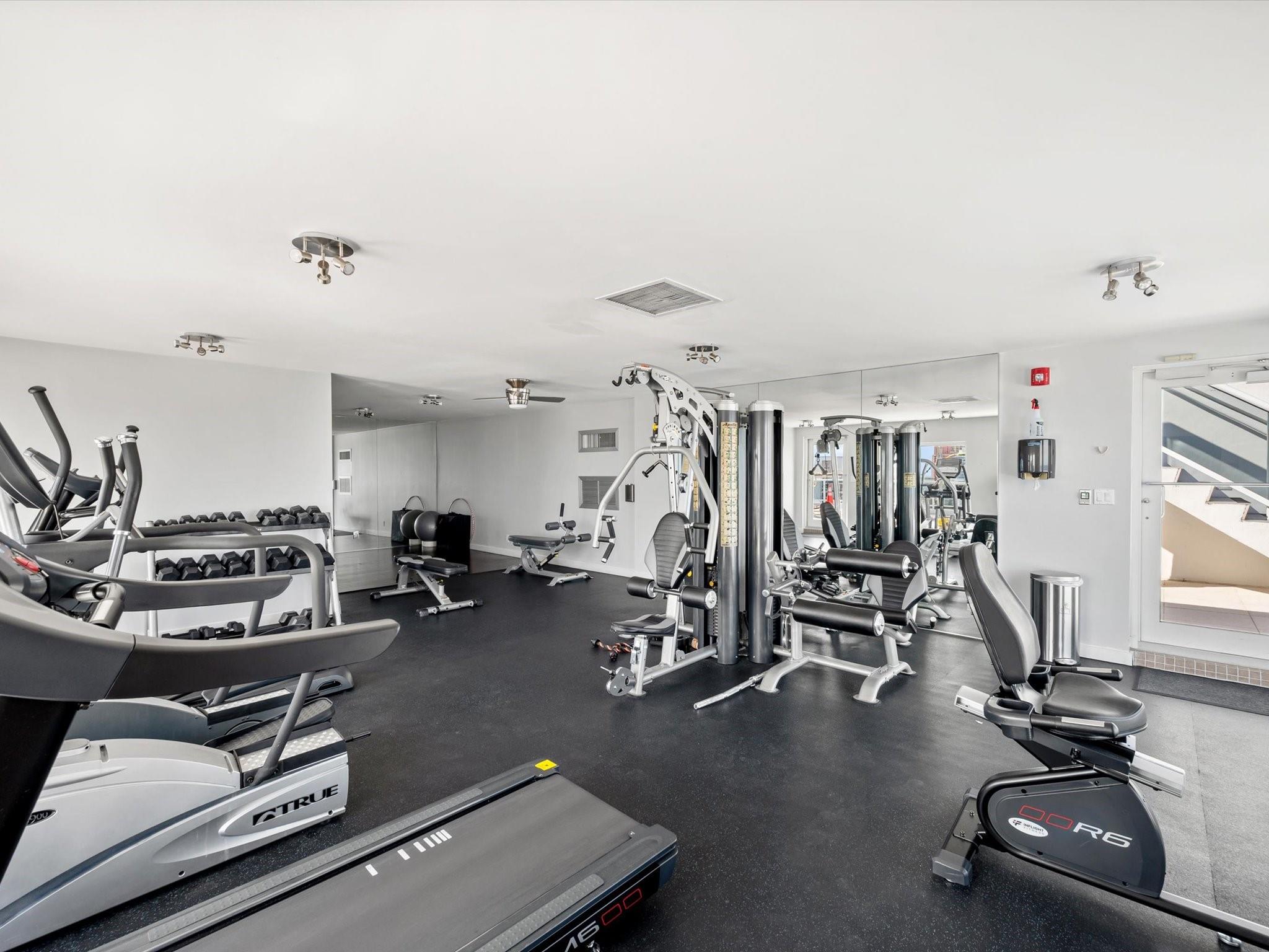 VANTAGE VIEW - Residential