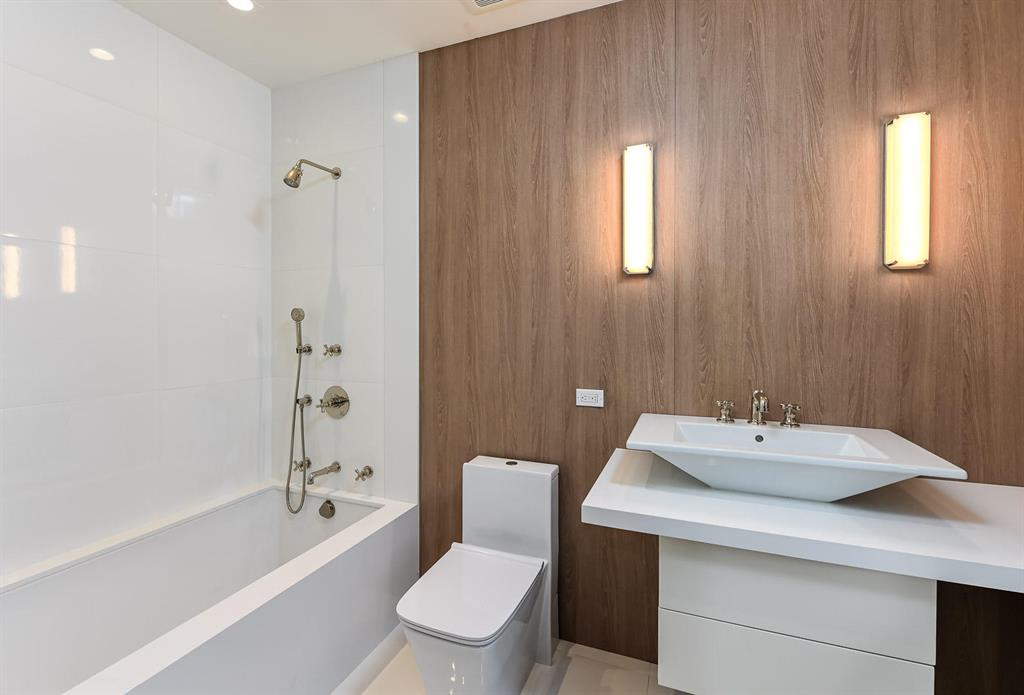 DRAKE PARK - Residential