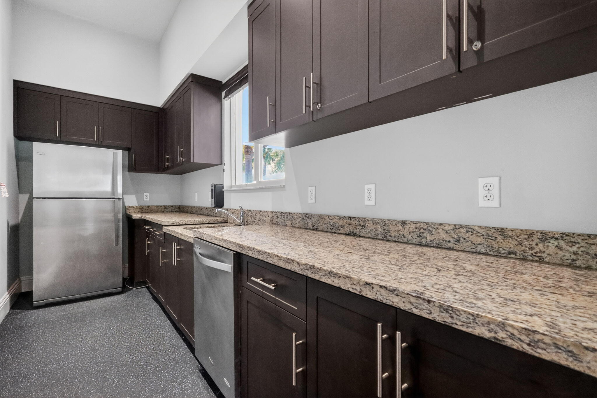 MONTCLAIR CONDO - Residential