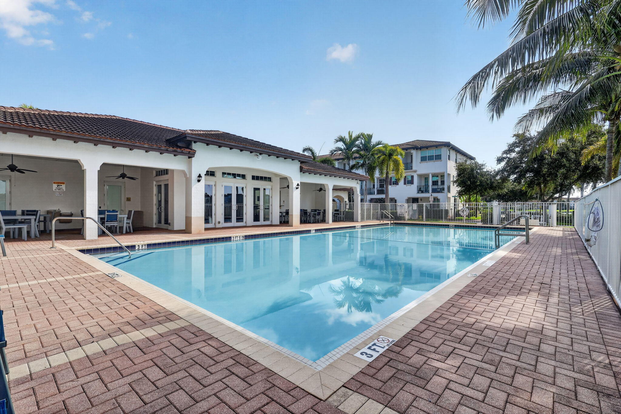 MONTCLAIR CONDO - Residential
