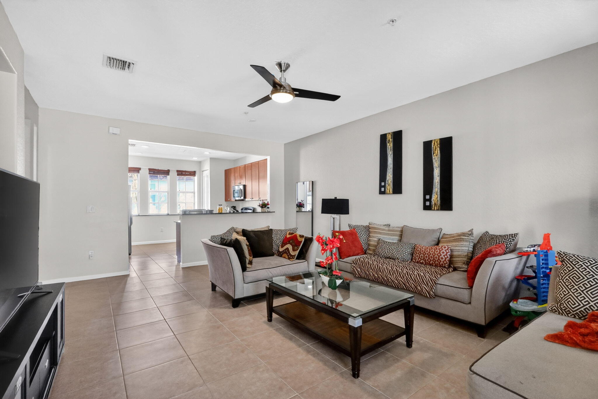 MONTCLAIR CONDO - Residential
