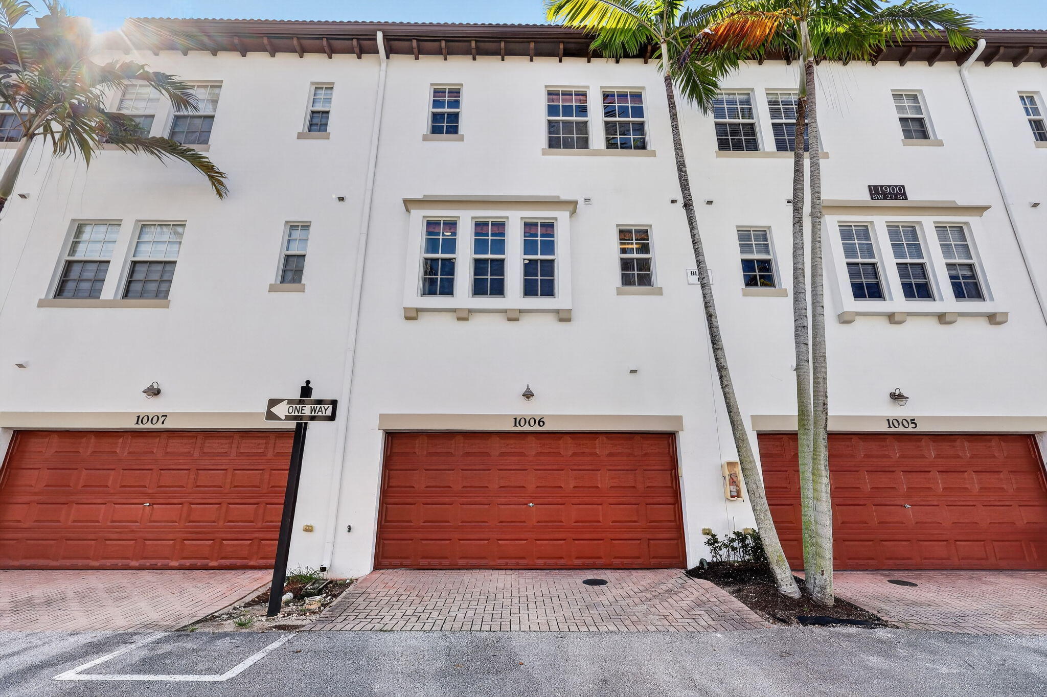 MONTCLAIR CONDO - Residential