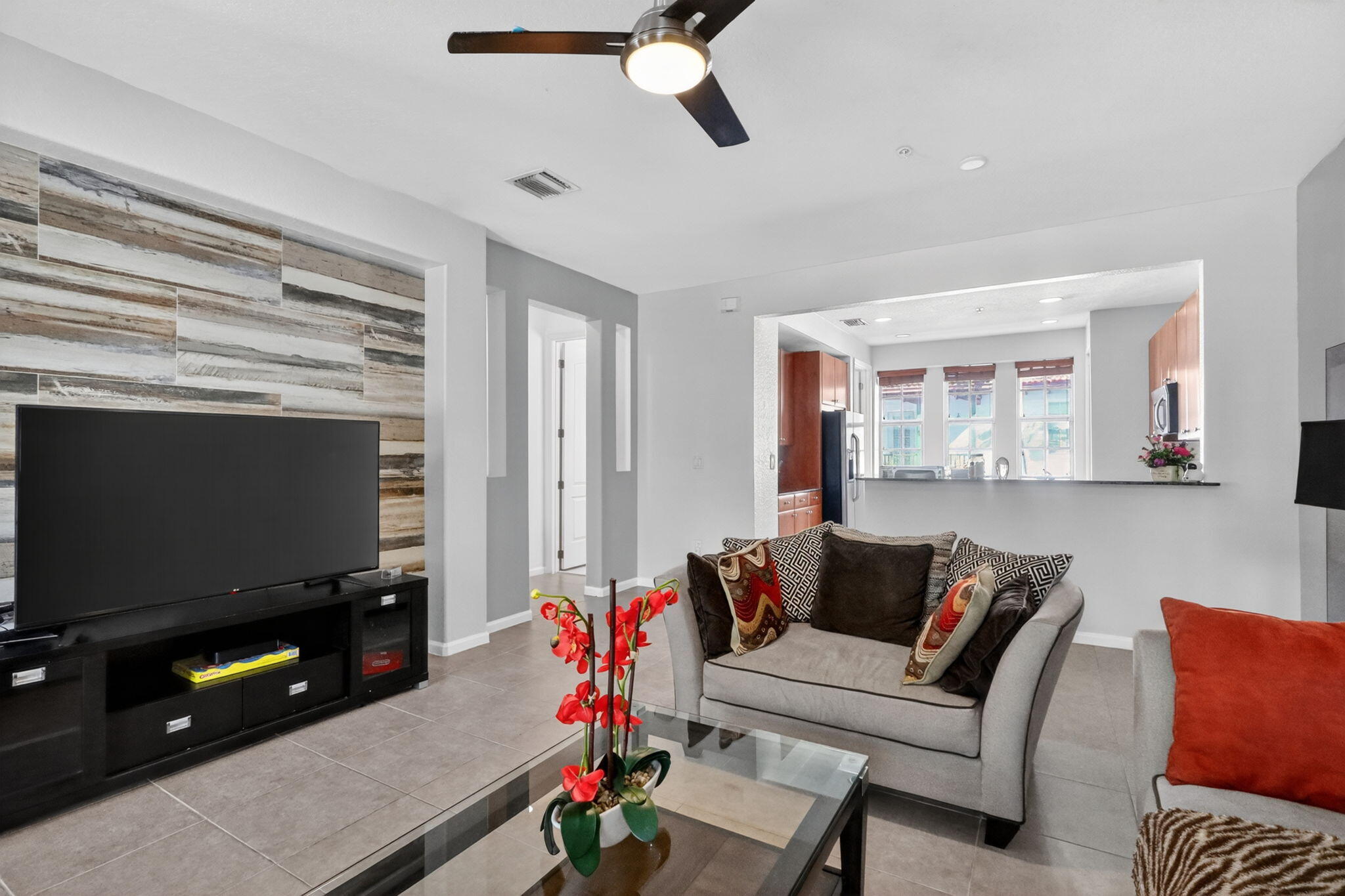 MONTCLAIR CONDO - Residential