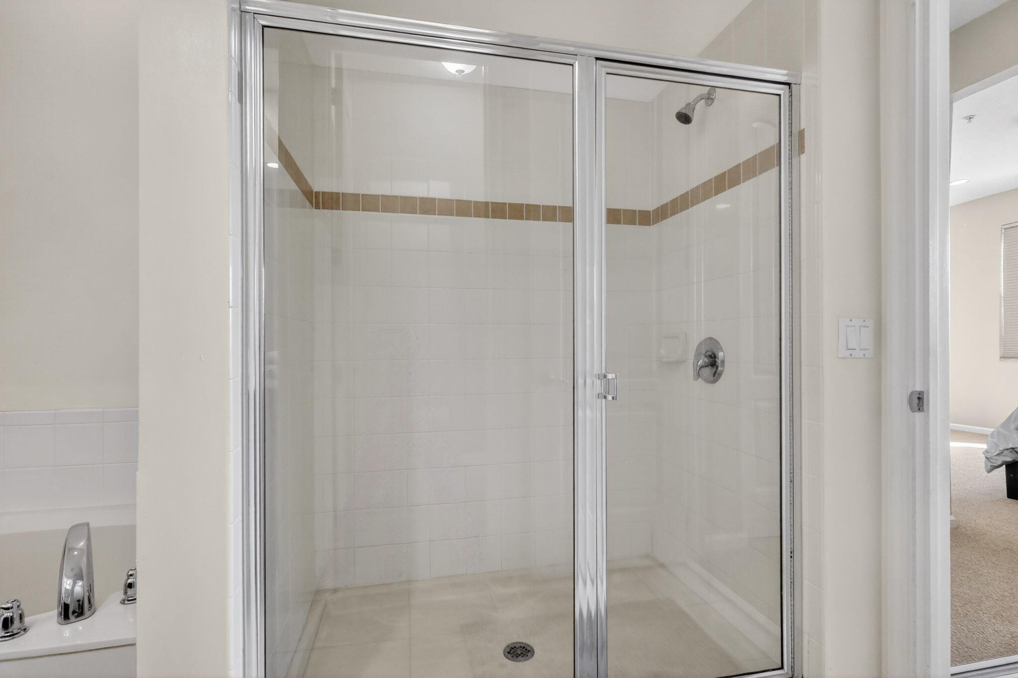 MONTCLAIR CONDO - Residential