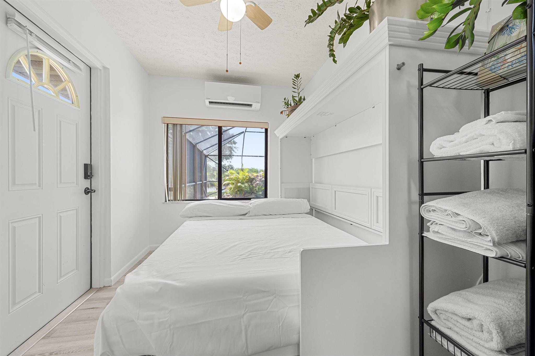 PORT ST LUCIE SECTION 3 - Residential Lease