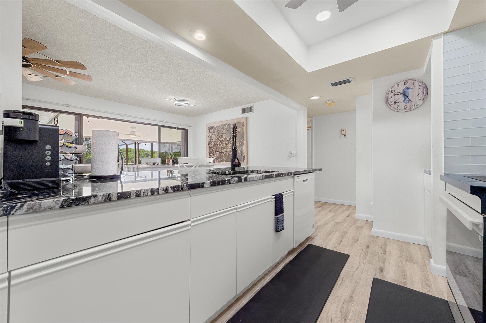 PORT ST LUCIE SECTION 3 - Residential Lease