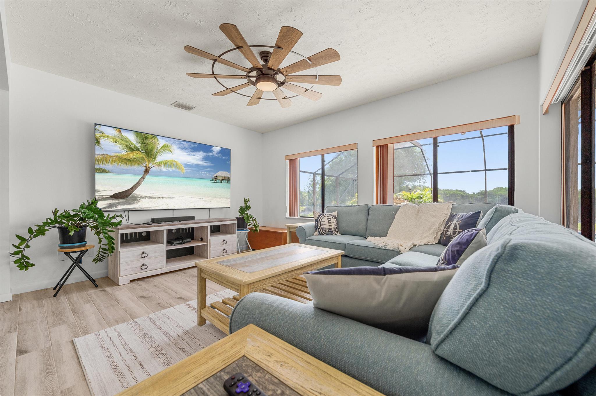 PORT ST LUCIE SECTION 3 - Residential Lease