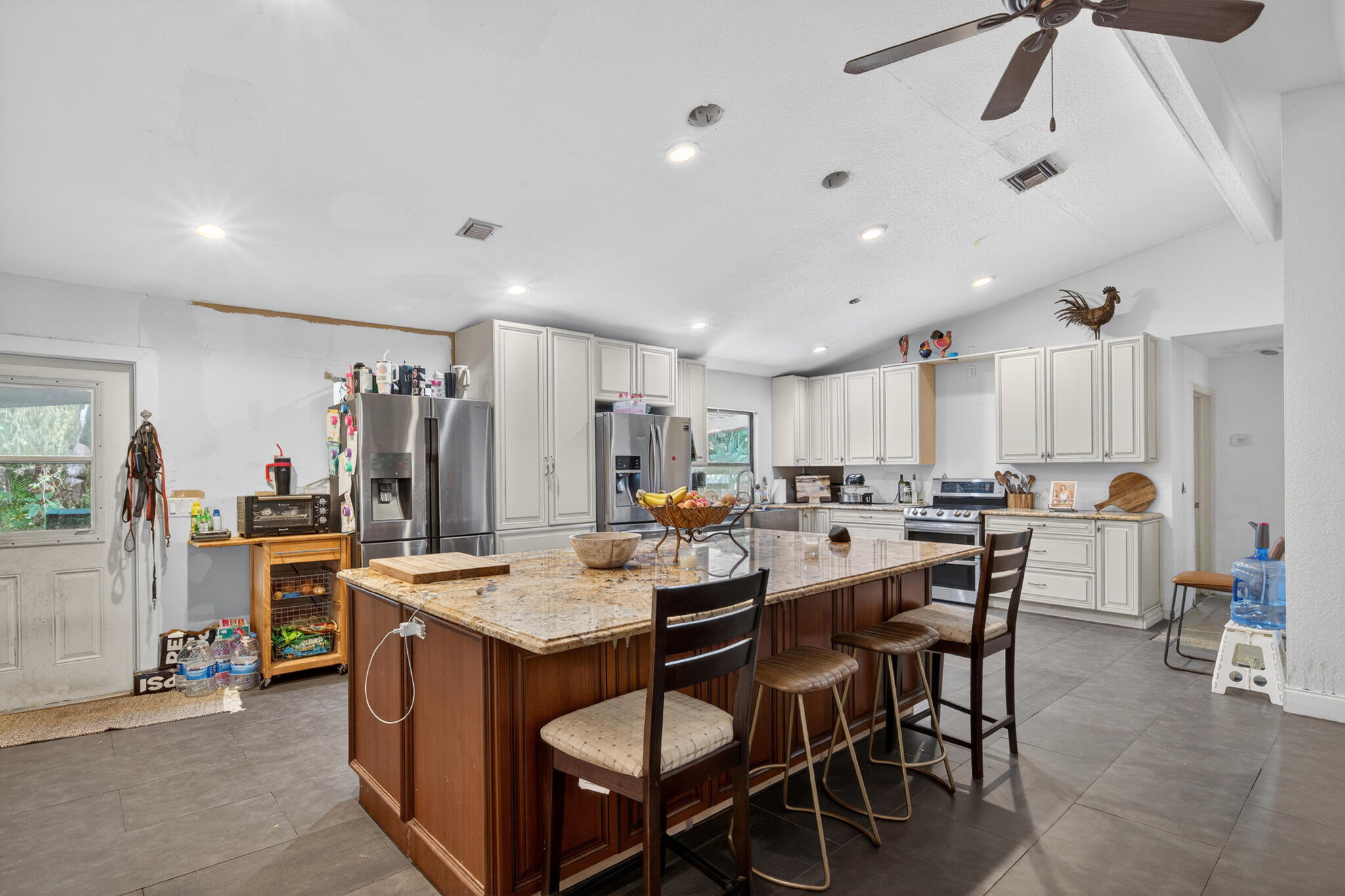 Acreage - Residential