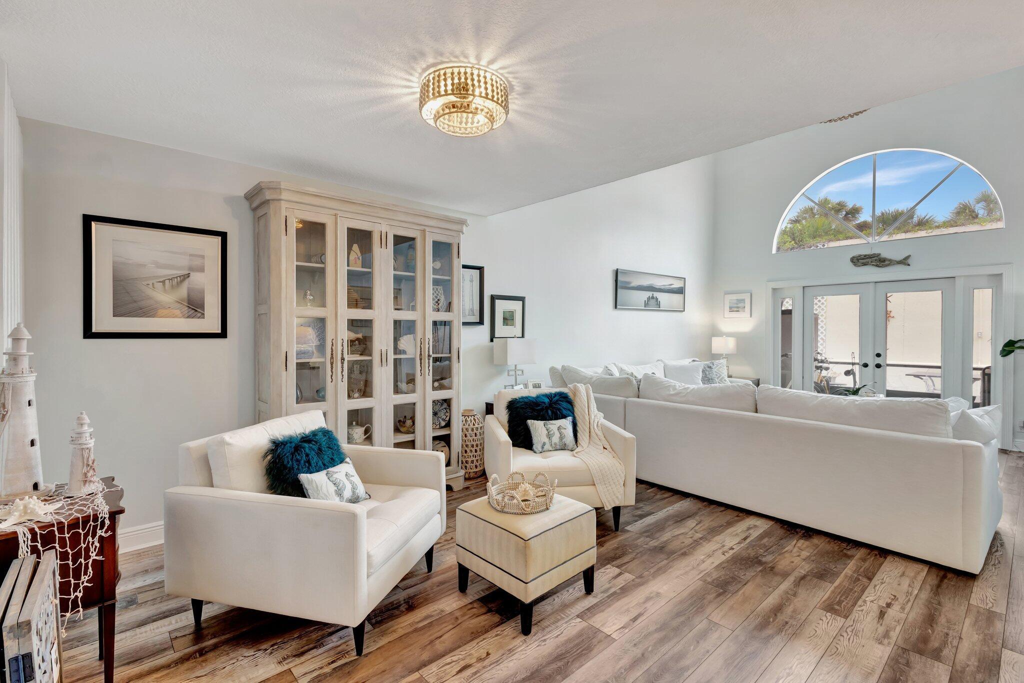 VILLAS OF OCEAN DUNES - Residential