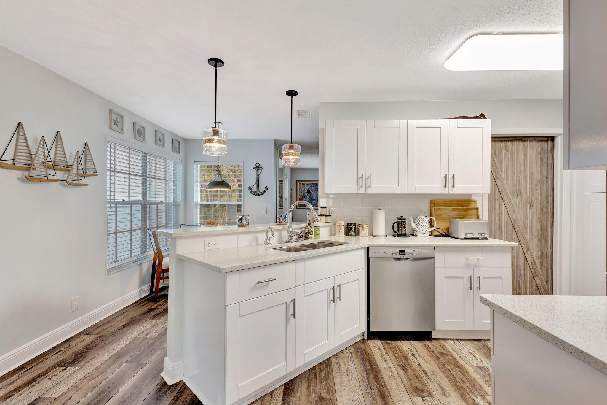 VILLAS OF OCEAN DUNES - Residential