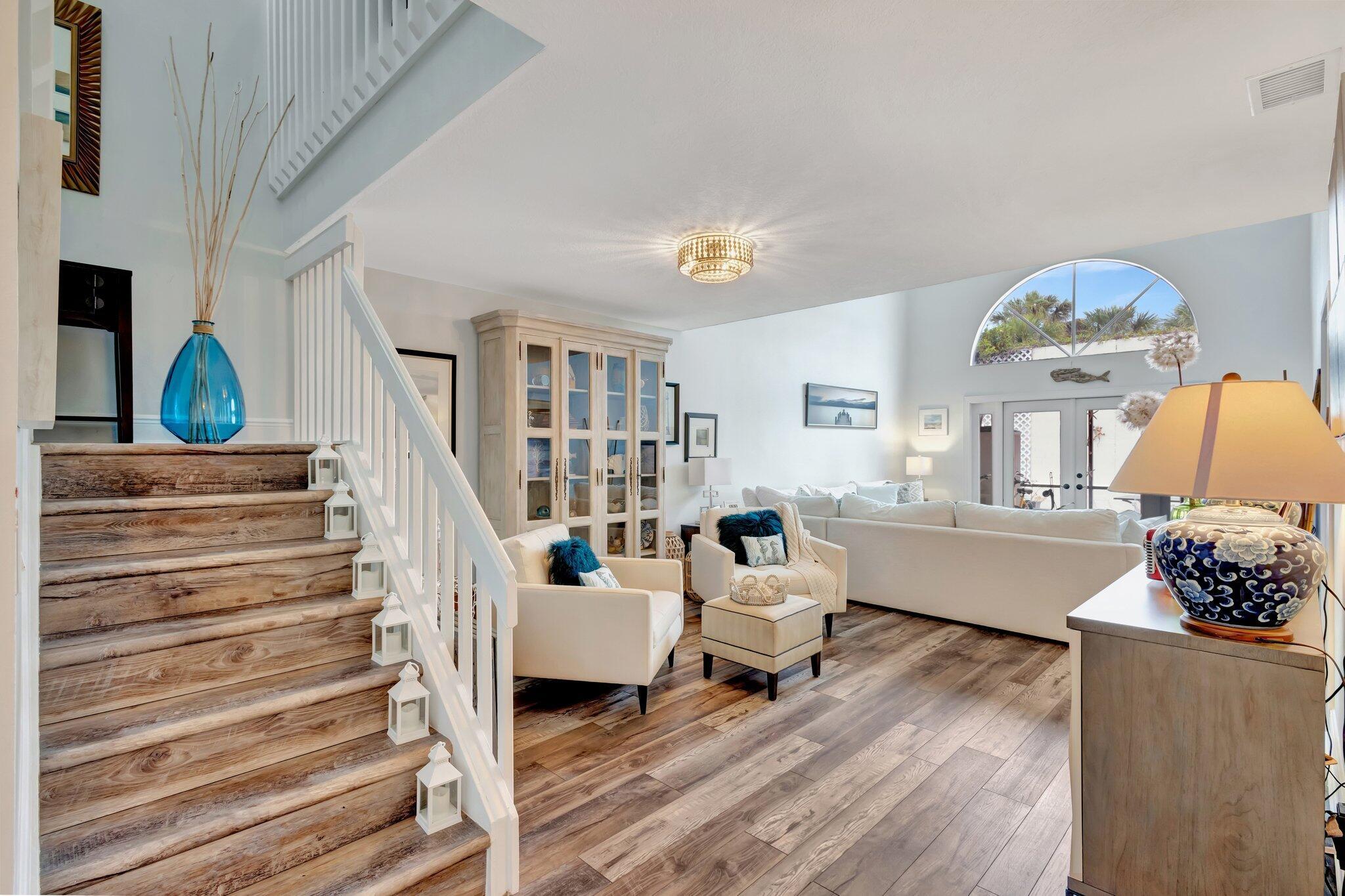 VILLAS OF OCEAN DUNES - Residential