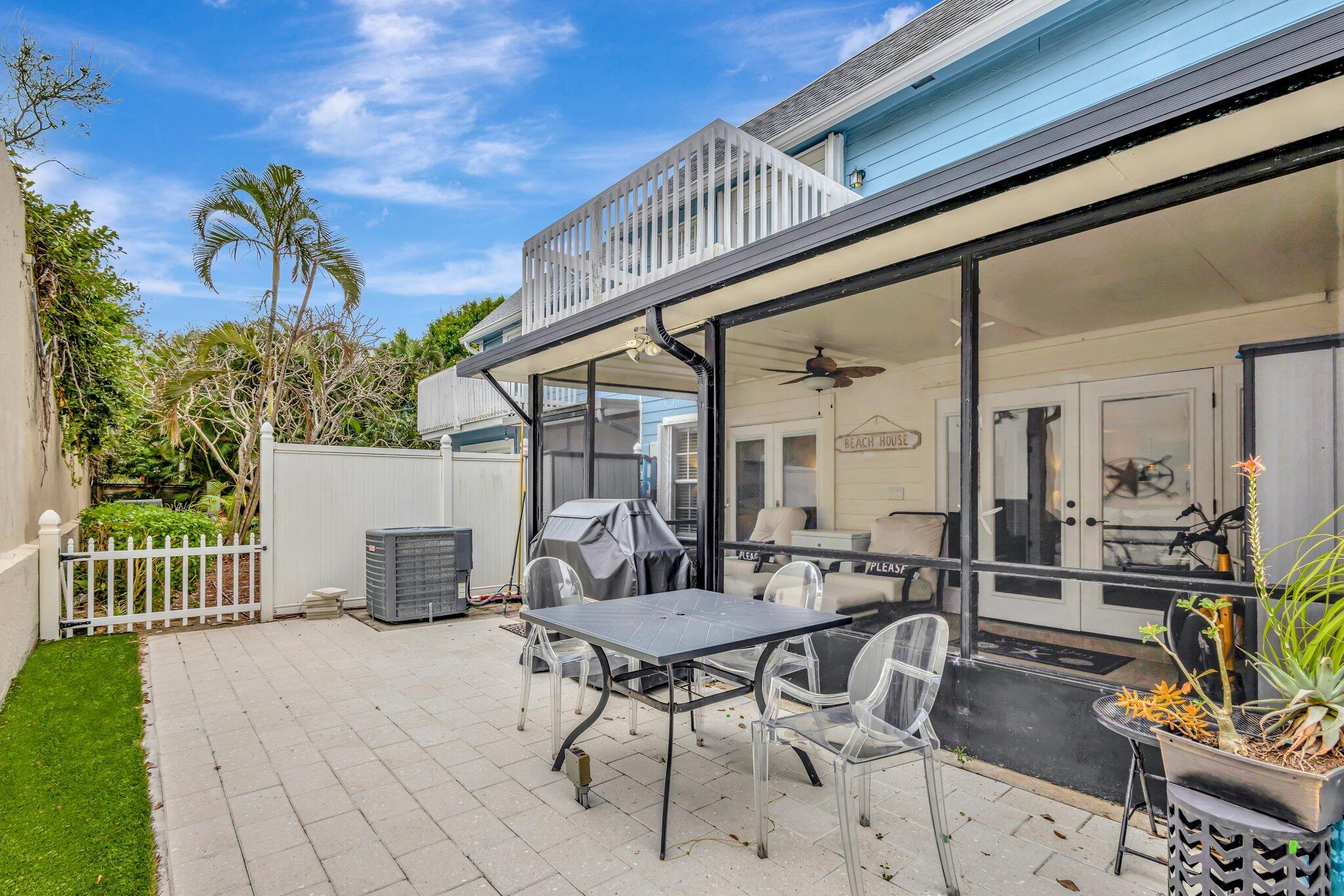 VILLAS OF OCEAN DUNES - Residential