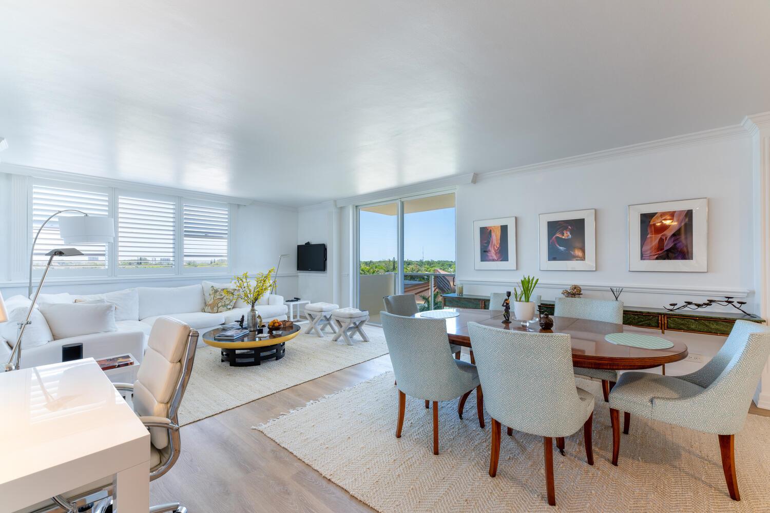 LA FONTANA APTS OF PALM BEACH INC - Residential