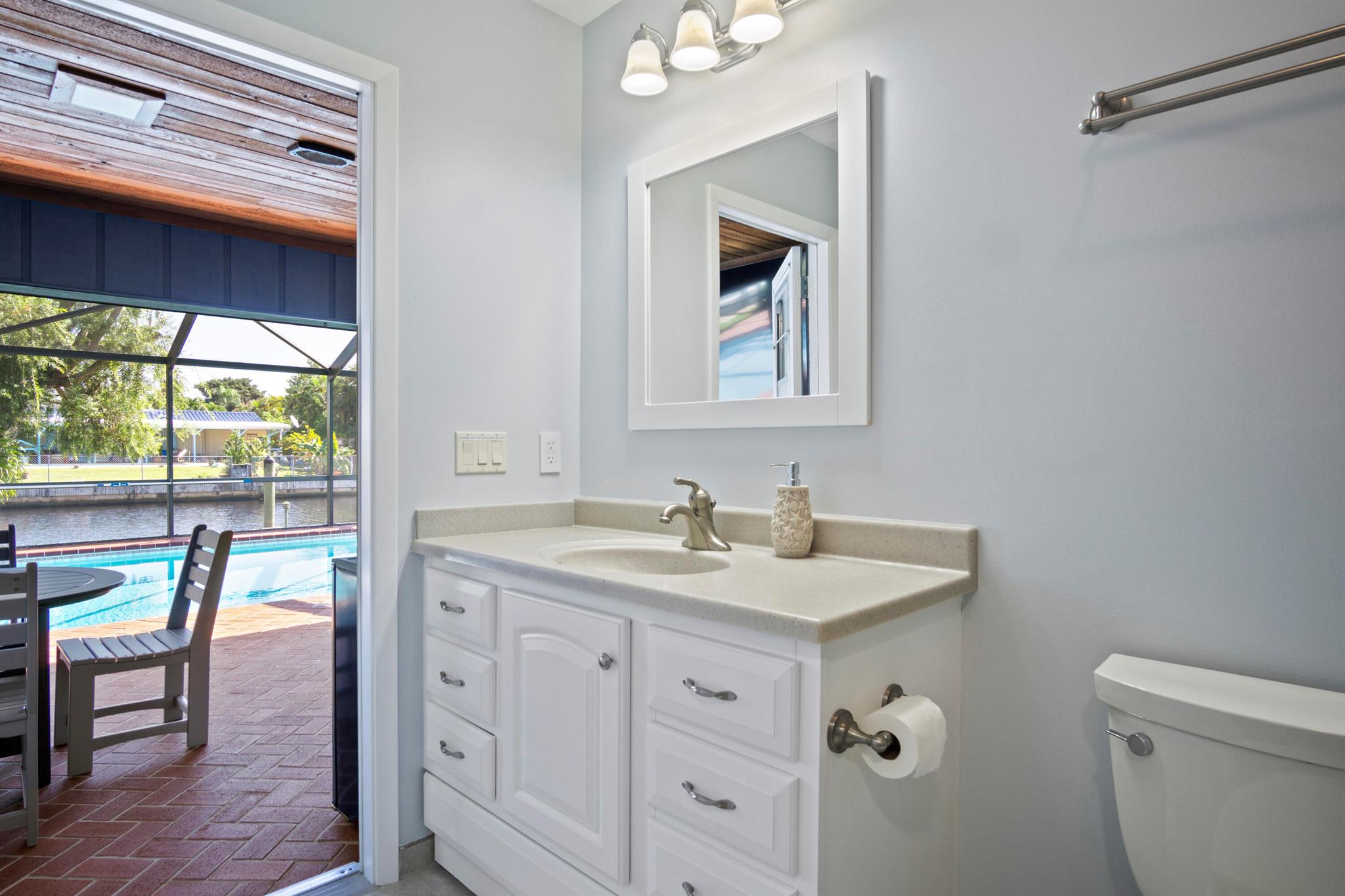 LIGHTHOUSE POINT - Residential Lease