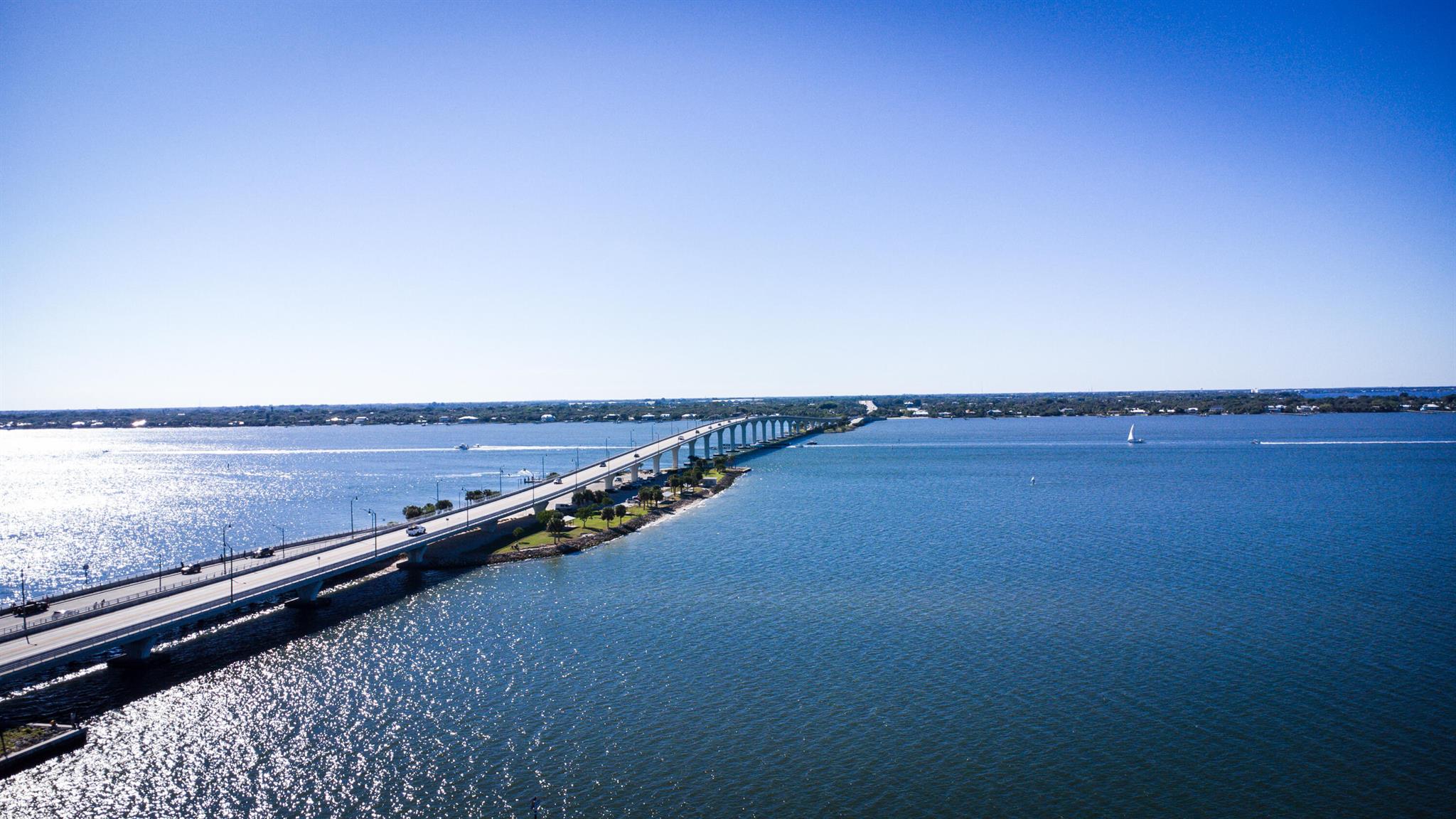 LIGHTHOUSE POINT - Residential Lease