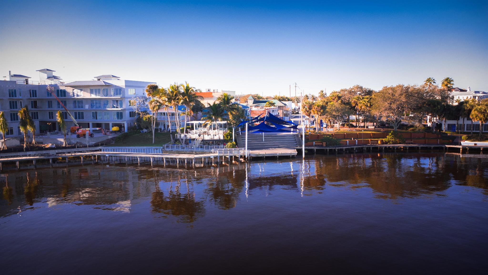 LIGHTHOUSE POINT - Residential Lease