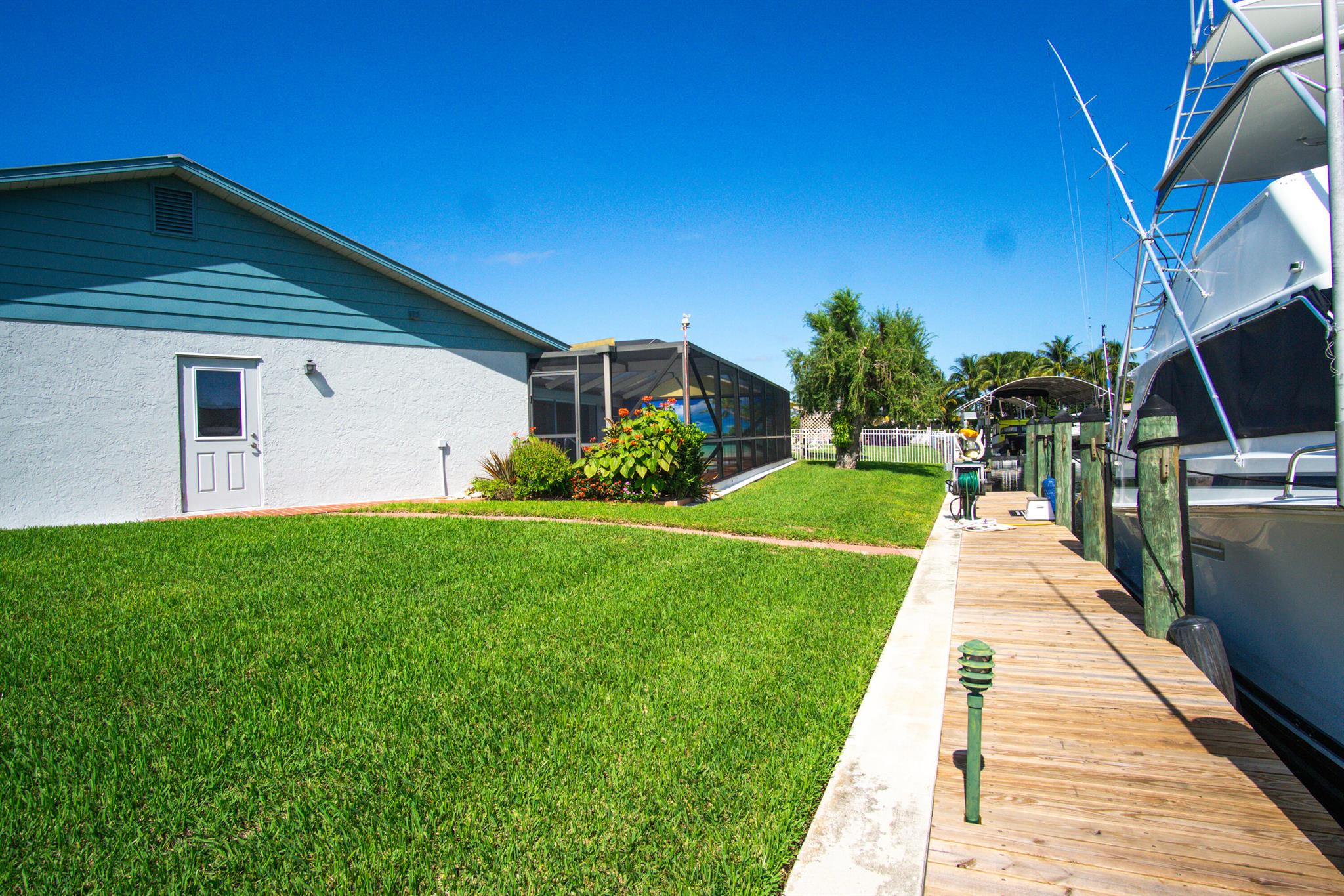 LIGHTHOUSE POINT - Residential Lease