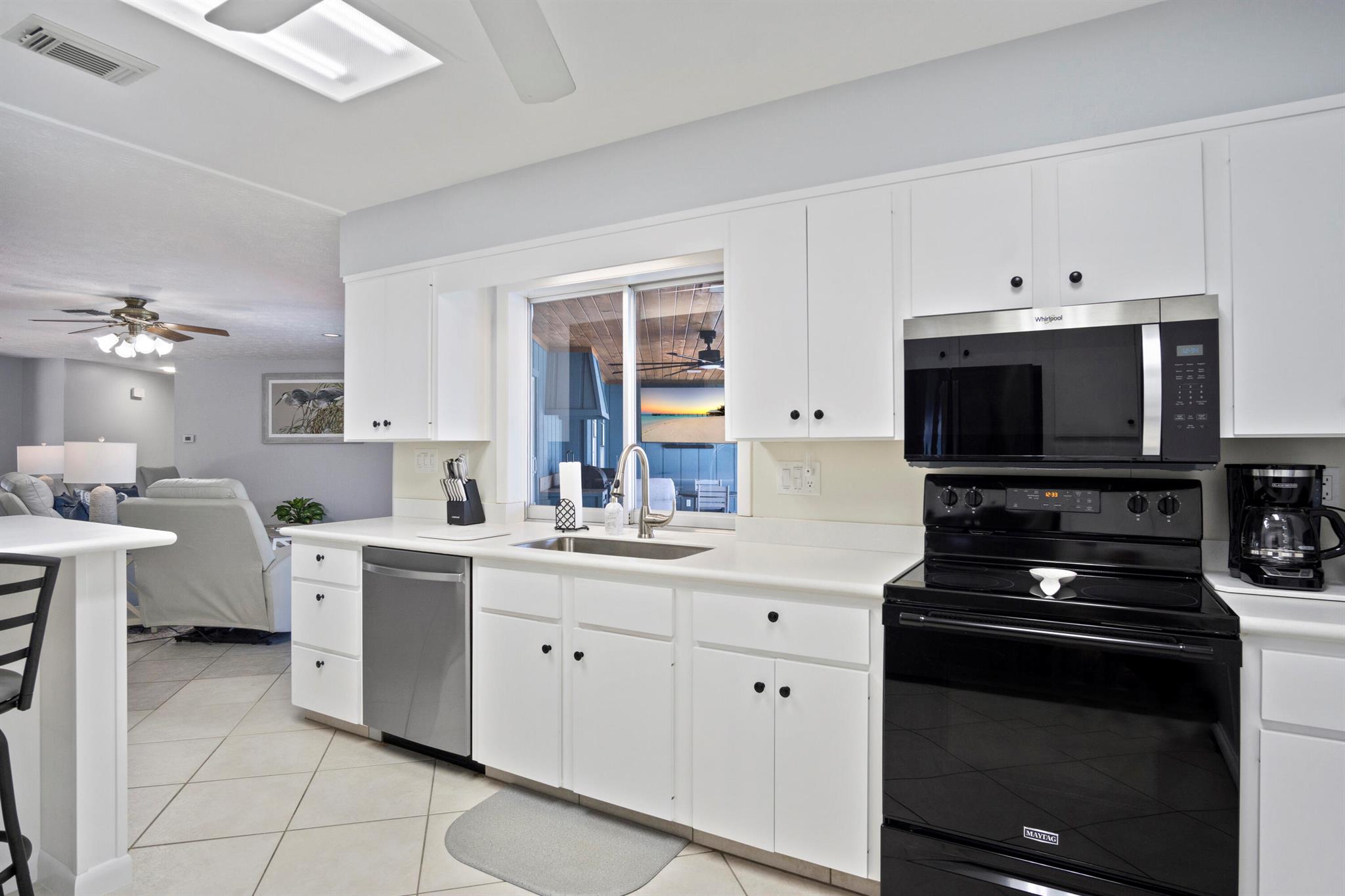 LIGHTHOUSE POINT - Residential Lease