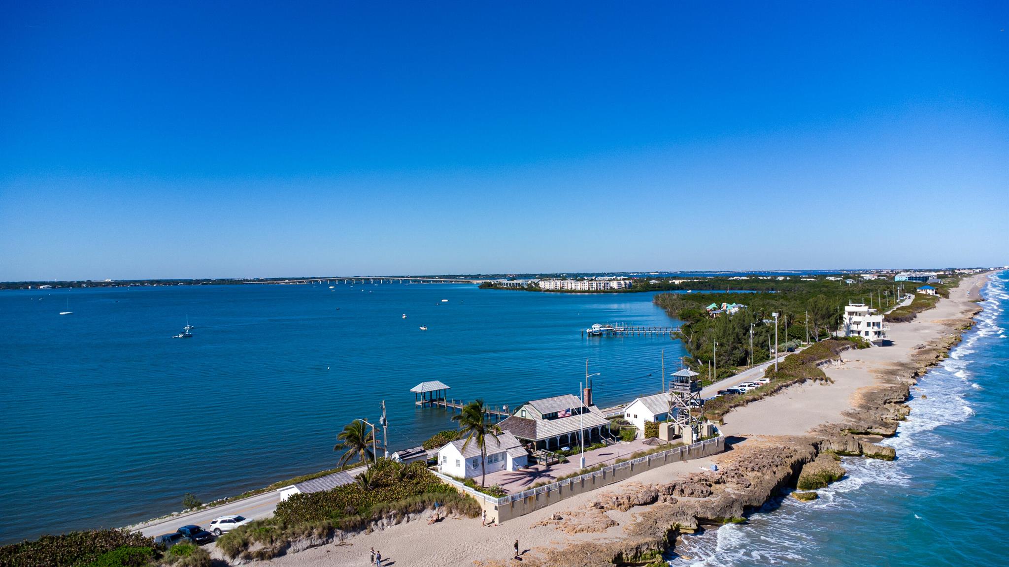 LIGHTHOUSE POINT - Residential Lease