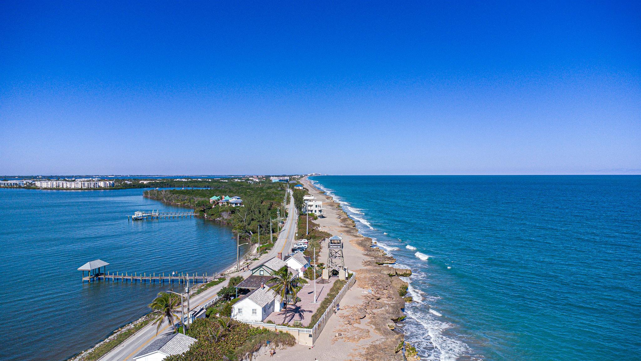LIGHTHOUSE POINT - Residential Lease