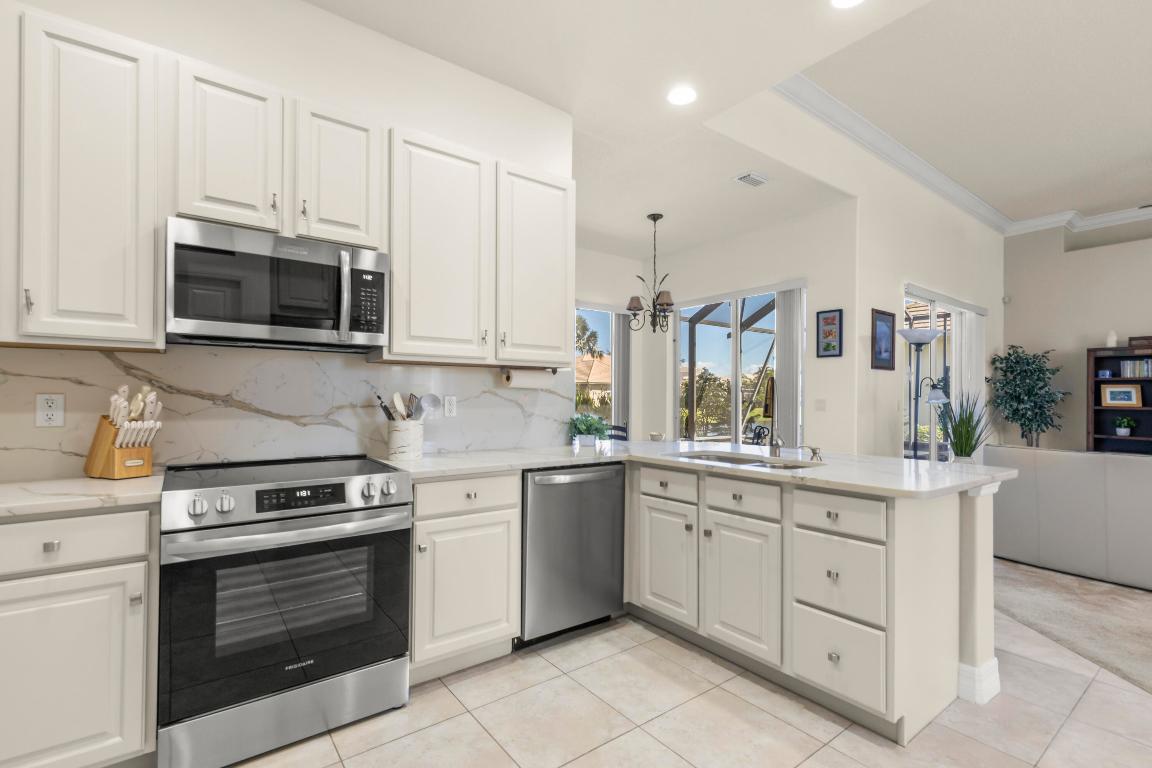 INDIAN LANDING PHASE III - Residential
