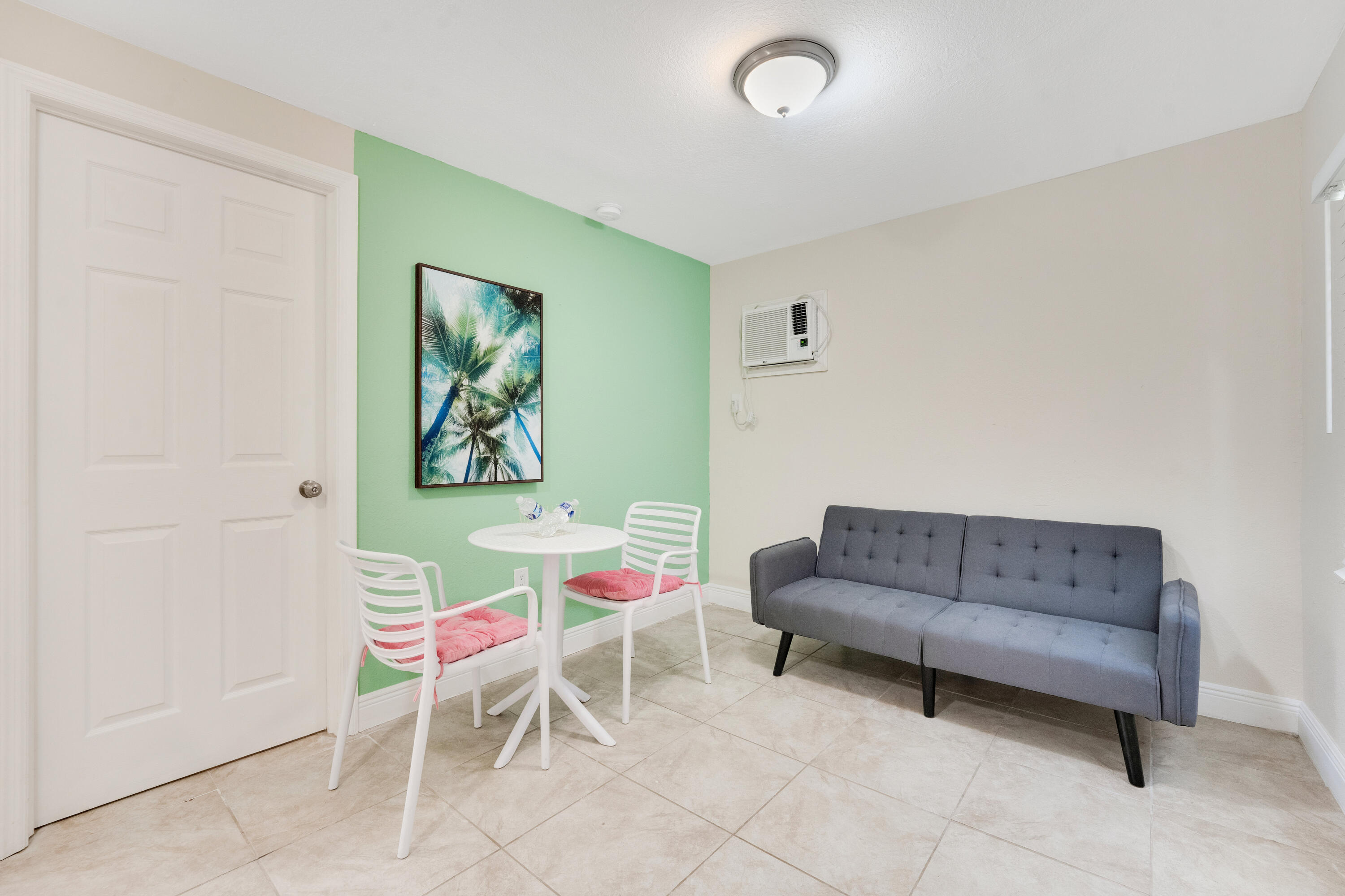 BELLCAMP MANOR - Residential Income