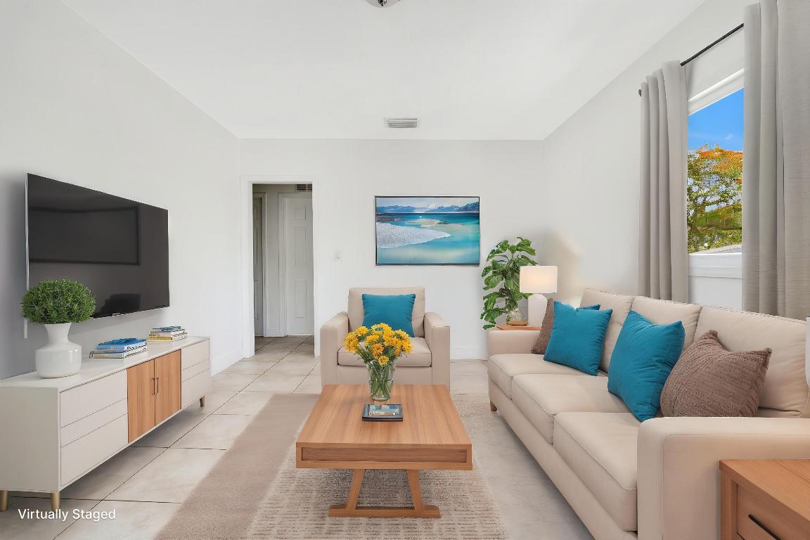 BELLCAMP MANOR - Residential Income