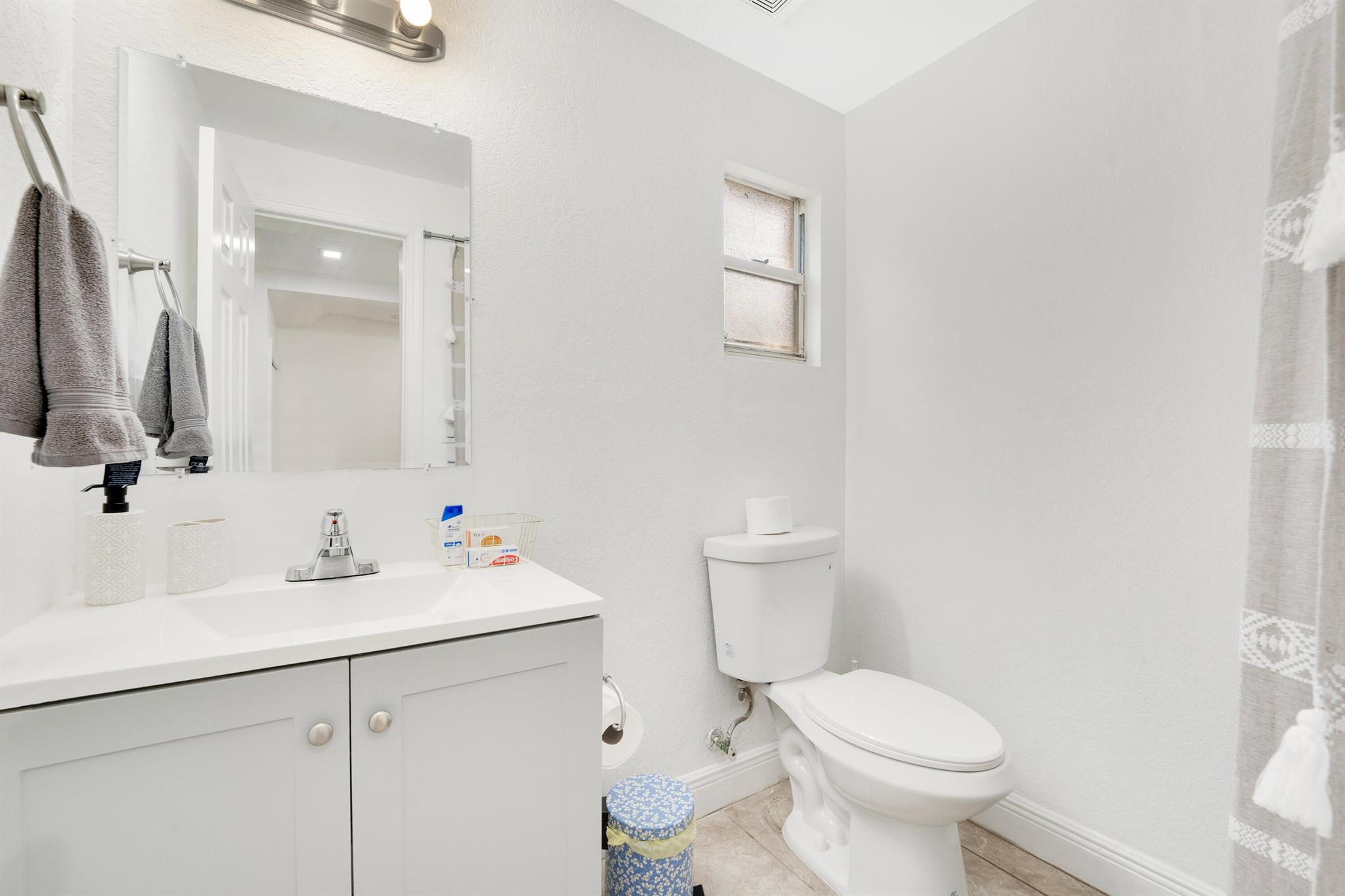 BELLCAMP MANOR - Residential Income