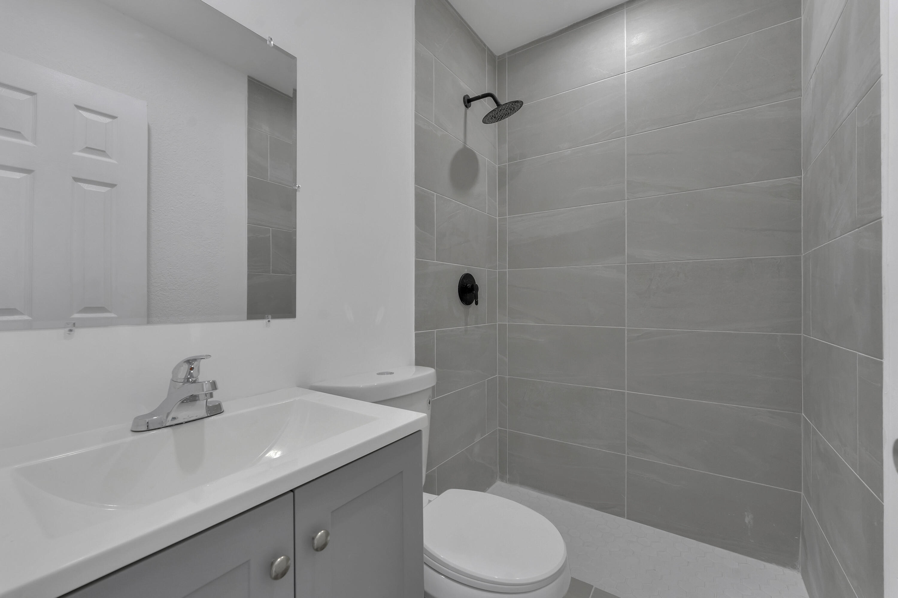 BELLCAMP MANOR - Residential Income